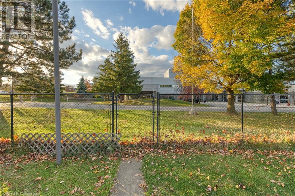 31 Owen Place, Hamilton, Ontario  L8G 2H3 - Photo 49 - 40680829