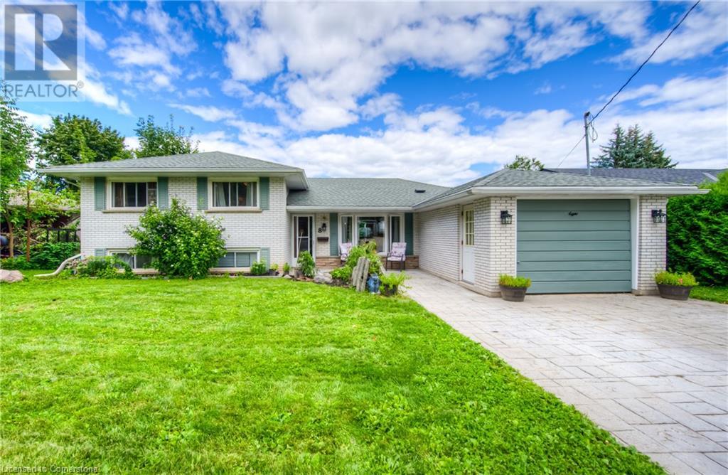 8 Gerrard AvenueCambridge, Ontario  N3C 2R6 - Photo 1 - 40681355