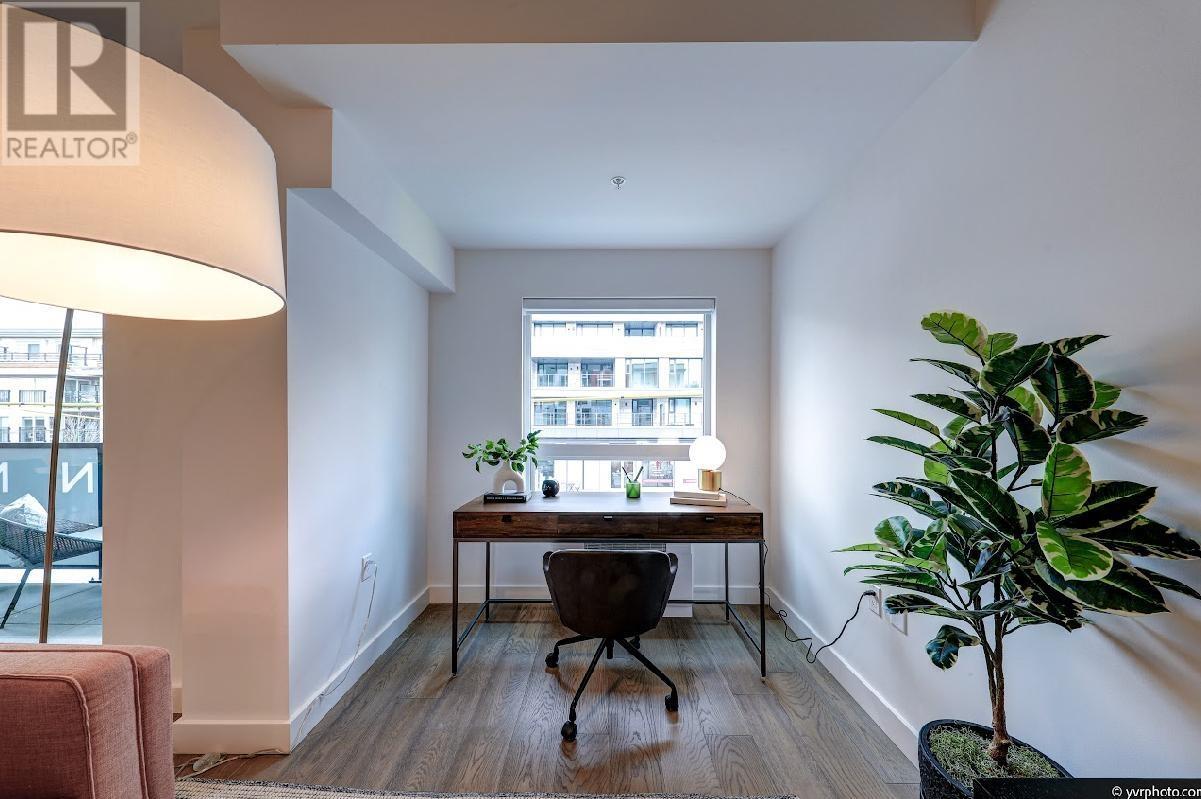 Listing Picture 19 of 35 : 202 3590 W 39TH AVENUE, Vancouver / 溫哥華 - 魯藝地產 Yvonne Lu Group - MLS Medallion Club Member