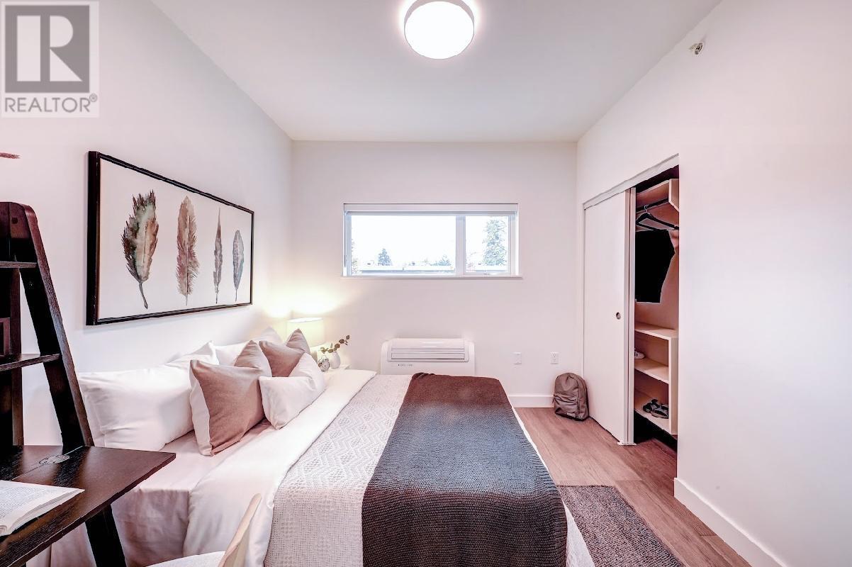 Listing Picture 23 of 35 : 202 3590 W 39TH AVENUE, Vancouver / 溫哥華 - 魯藝地產 Yvonne Lu Group - MLS Medallion Club Member