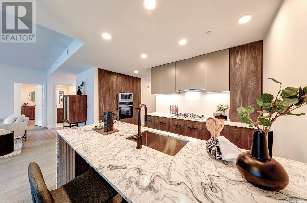 Listing Picture 4 of 35 : 202 3590 W 39TH AVENUE, Vancouver / 溫哥華 - 魯藝地產 Yvonne Lu Group - MLS Medallion Club Member
