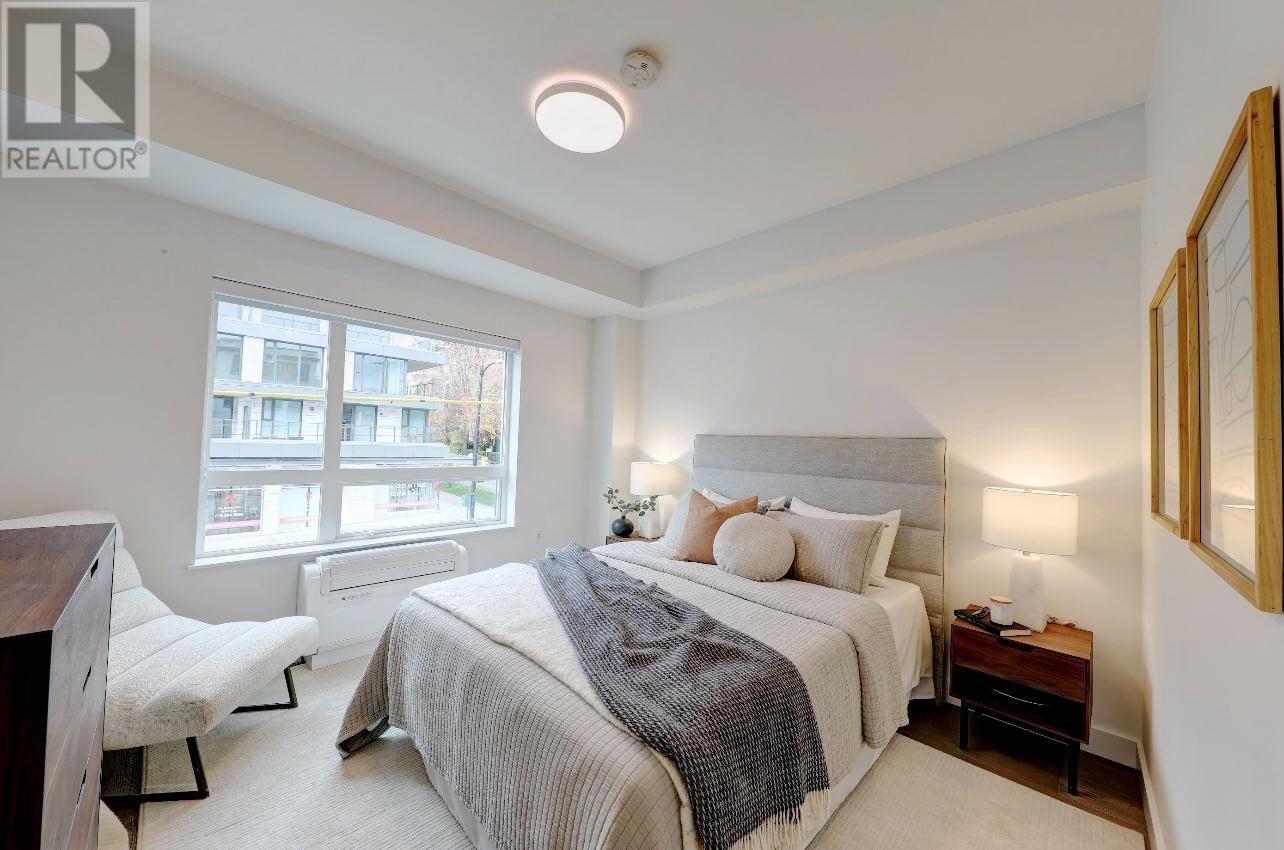 Listing Picture 8 of 35 : 202 3590 W 39TH AVENUE, Vancouver / 溫哥華 - 魯藝地產 Yvonne Lu Group - MLS Medallion Club Member