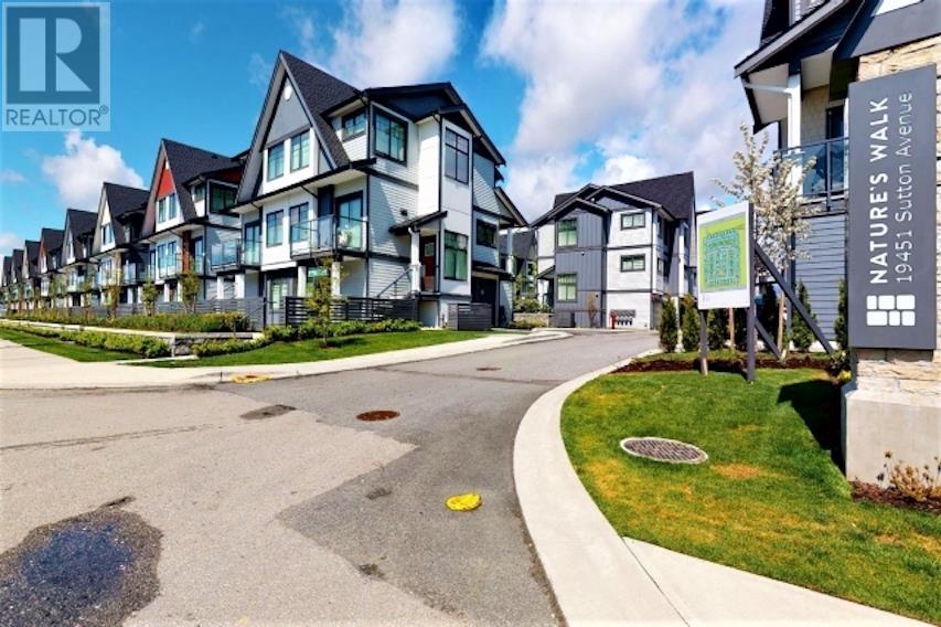 35 19451 Sutton Avenue, Pitt Meadows, British Columbia  V3Y 0G6 - Photo 1 - R2947308