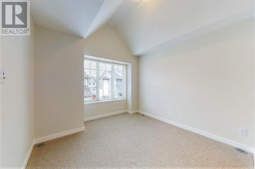35 19451 Sutton Avenue, Pitt Meadows, British Columbia  V3Y 0G6 - Photo 11 - R2947308