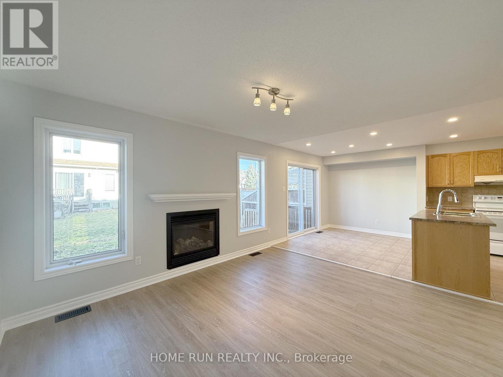 334 FOXRIDGE WAY Ottawa