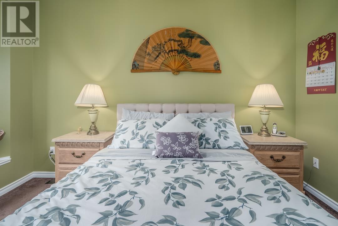 Listing Picture 16 of 32 : 11 7500 CUMBERLAND STREET, Burnaby / 本拿比 - 魯藝地產 Yvonne Lu Group - MLS Medallion Club Member