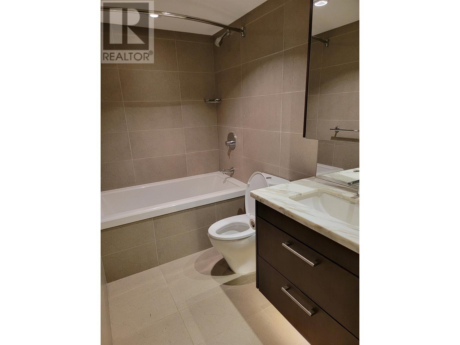 Listing Picture 7 of 18 : 1204 168 W 1ST AVENUE, Vancouver / 溫哥華 - 魯藝地產 Yvonne Lu Group - MLS Medallion Club Member