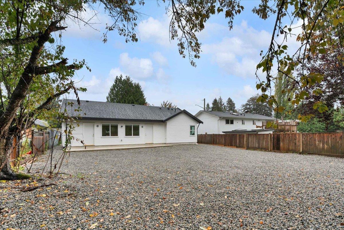 7477 Martin Place, Mission, British Columbia  V2V 3K6 - Photo 20 - R2946493