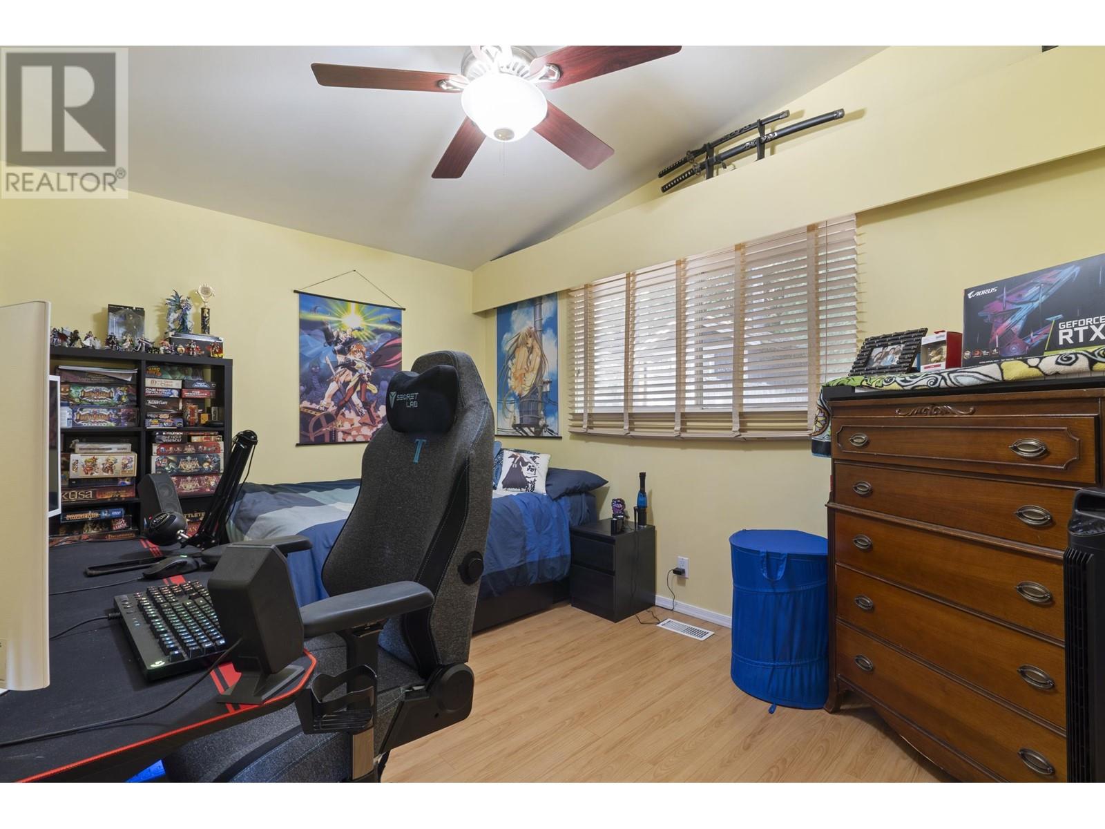 321 Cutler Street, Coquitlam, British Columbia  V3K 5C1 - Photo 9 - R2947301