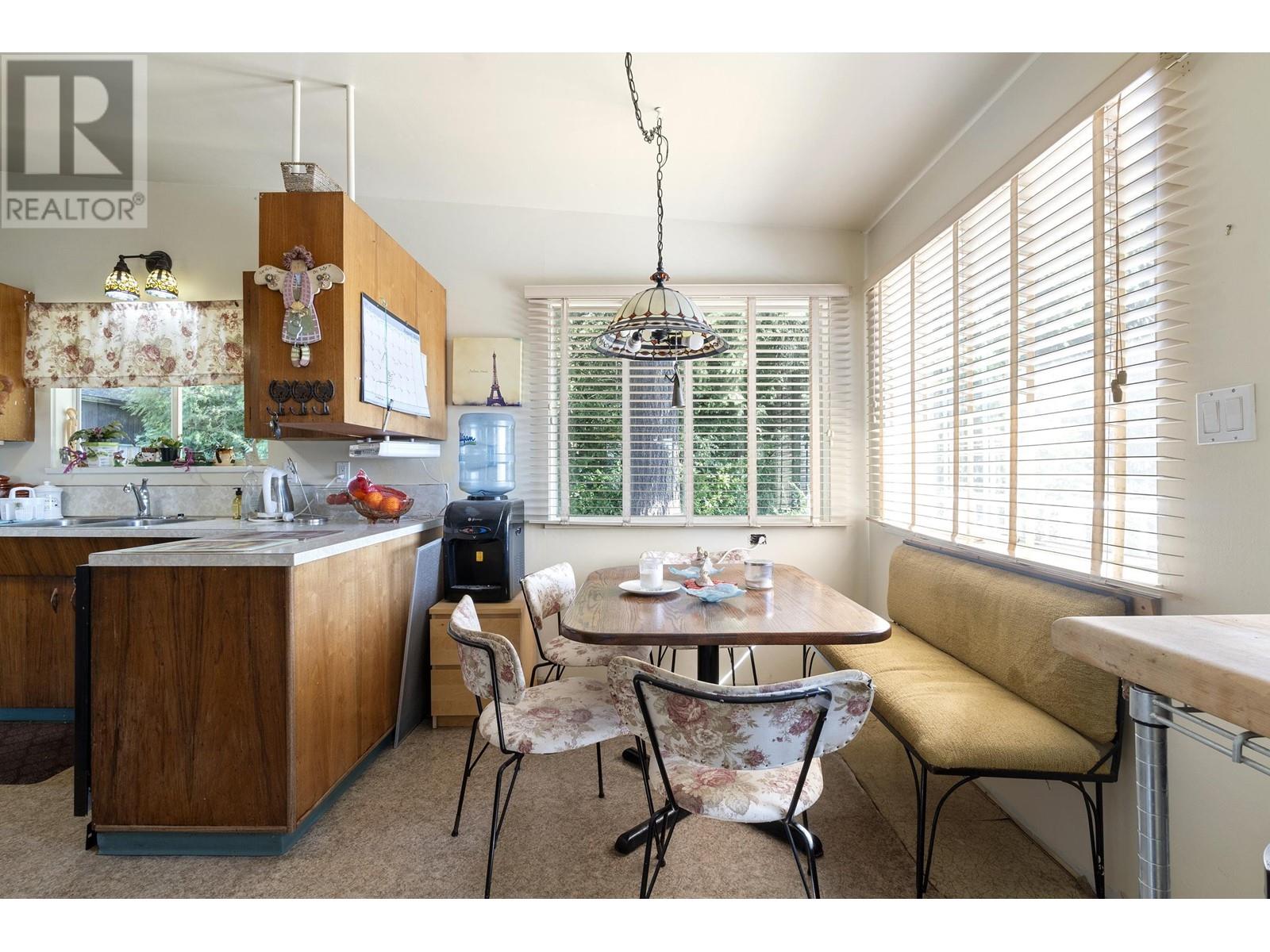 321 Cutler Street, Coquitlam, British Columbia  V3K 5C1 - Photo 7 - R2947301