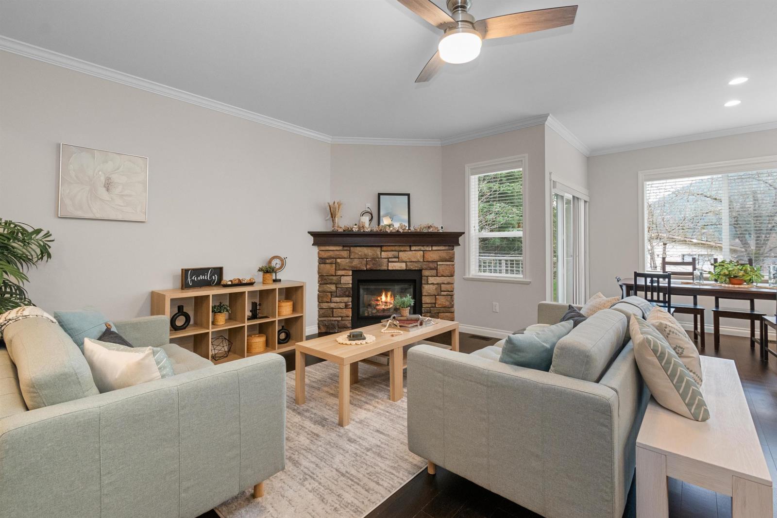 65997 Ogilview Drive, Kawkawa Lake, Hope, British Columbia  V0X 1L1 - Photo 5 - R2947271