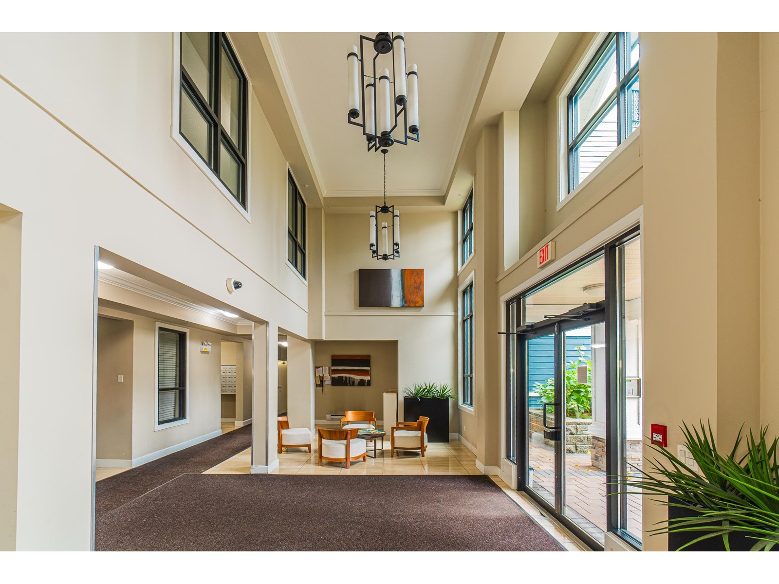 Property at 324 13897 FRASER HIGHWAY image 3