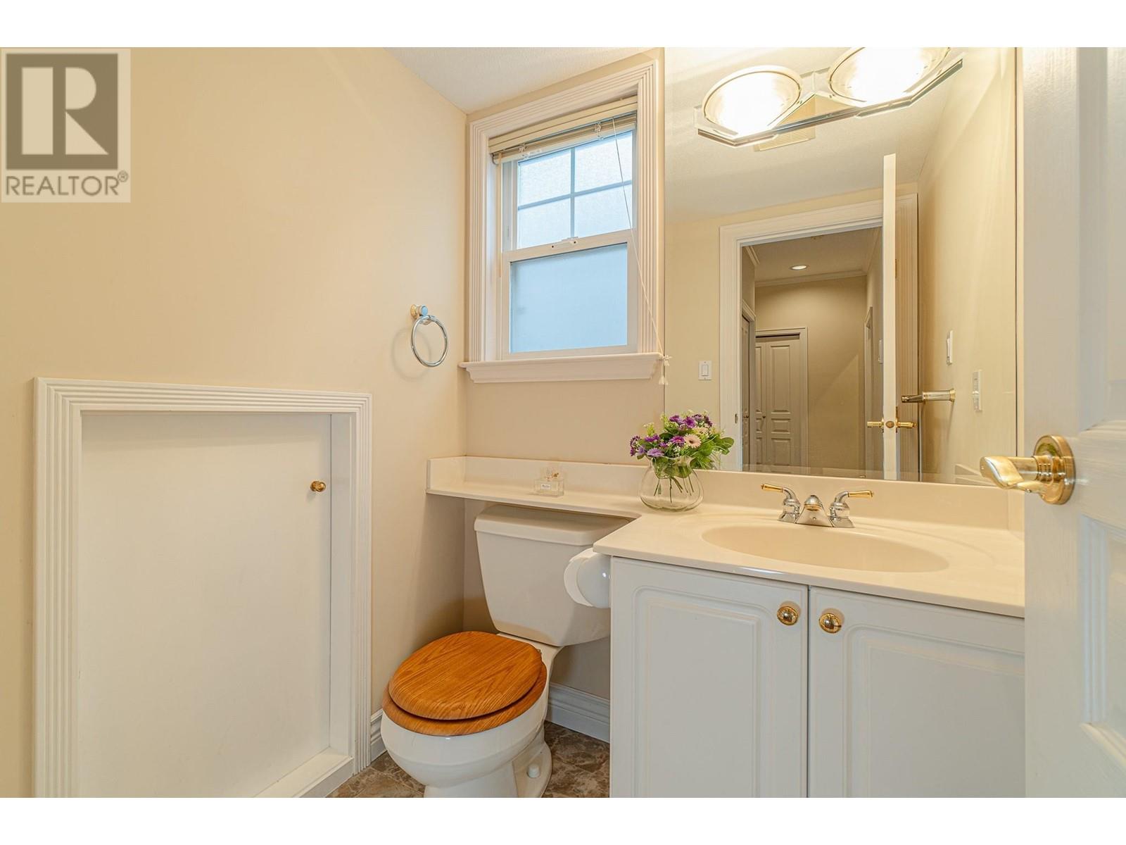 23 7600 Blundell Road, Richmond, British Columbia  V6Y 4E1 - Photo 13 - R2938128
