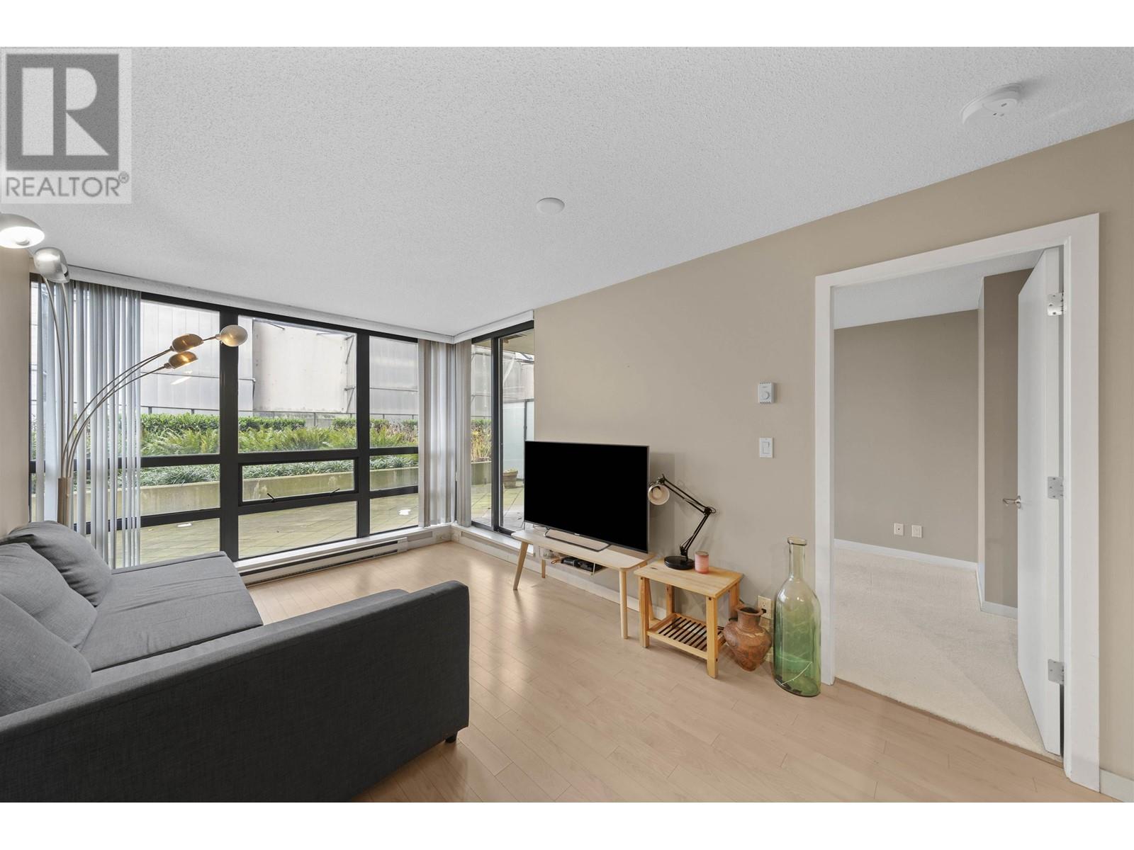 406 933 Hornby Street, Vancouver, British Columbia  V6Z 3G4 - Photo 9 - R2947402