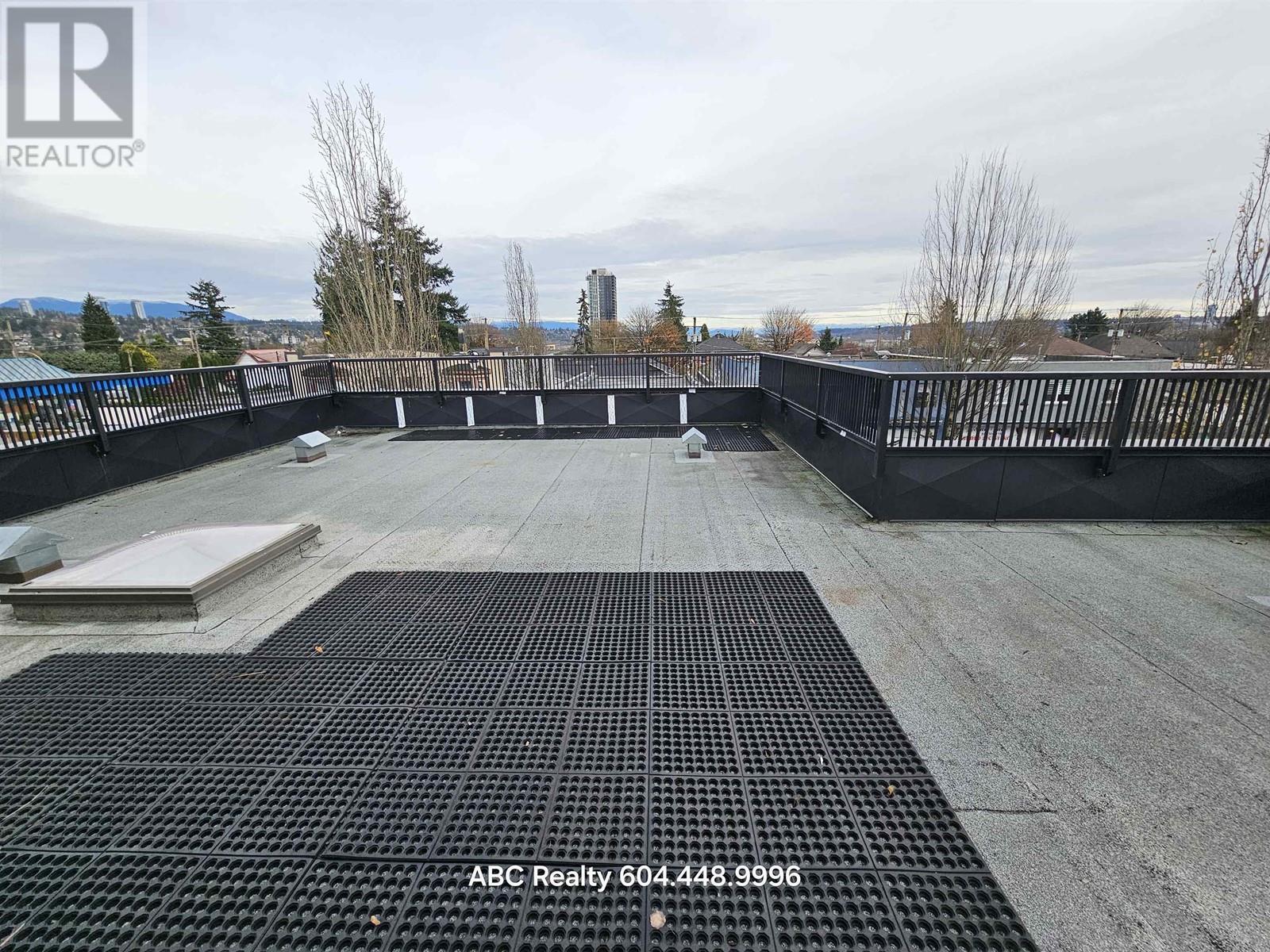 3fl 4xx E Columbia, New Westminster, British Columbia  V3L 3X6 - Photo 10 - R2947467