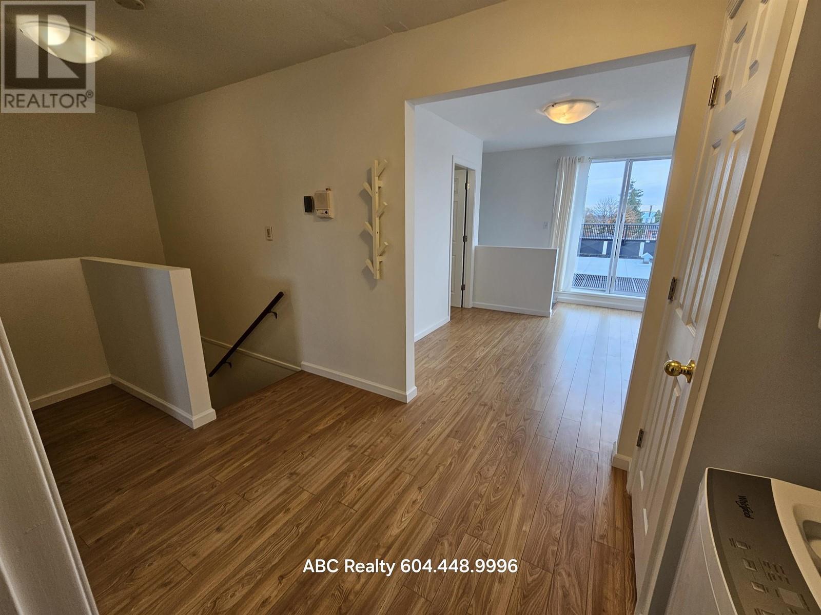 3fl 4xx E Columbia, New Westminster, British Columbia  V3L 3X6 - Photo 16 - R2947467