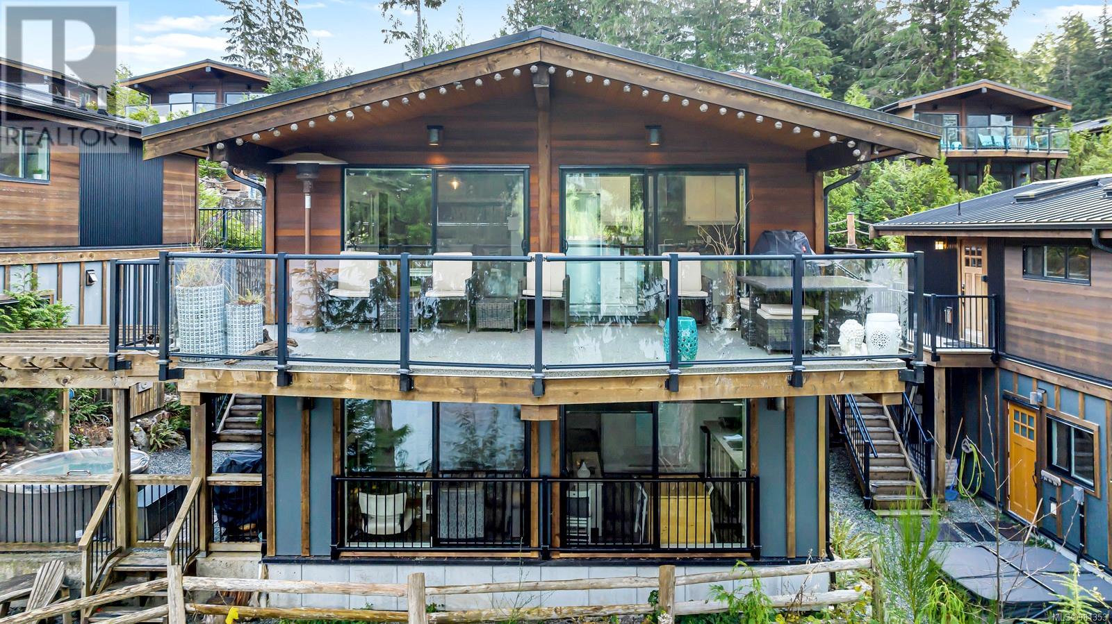 244 6596 Baird Rd, Port Renfrew, British Columbia  V0S 1K0 - Photo 9 - 981353