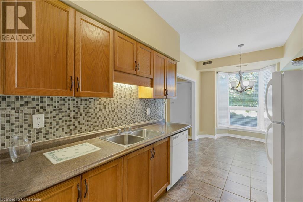 416 Limeridge Road E Unit# 109, Hamilton, Ontario  L9A 2S7 - Photo 20 - 40681741