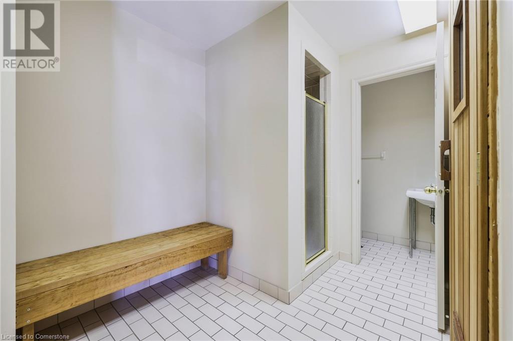 416 Limeridge Road E Unit# 109, Hamilton, Ontario  L9A 2S7 - Photo 37 - 40681741