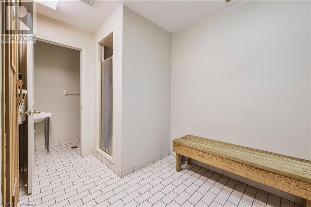 416 Limeridge Road E Unit# 109, Hamilton, Ontario  L9A 2S7 - Photo 38 - 40681741