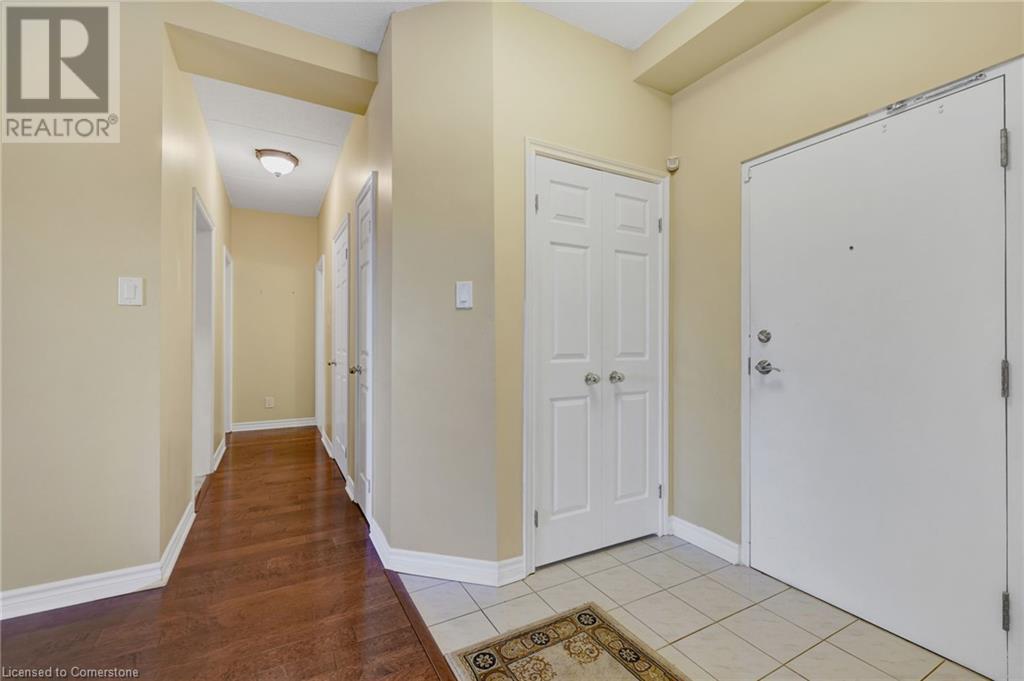 416 Limeridge Road E Unit# 109, Hamilton, Ontario  L9A 2S7 - Photo 6 - 40681741