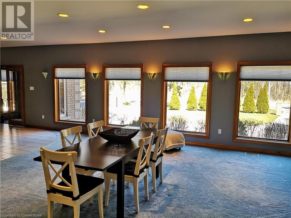 144 Wilson Street, Hamilton, Ontario  L9G 2B7 - Photo 3 - 40681610