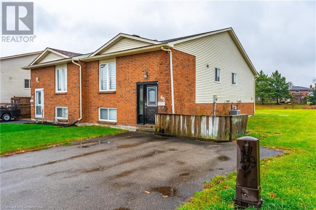 45 Woodland Drive, Welland, Ontario  L3C 7C9 - Photo 2 - 40681445