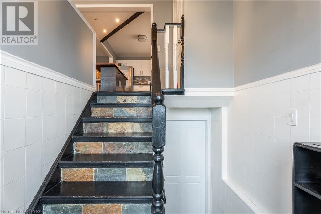 45 Woodland Drive, Welland, Ontario  L3C 7C9 - Photo 4 - 40681445