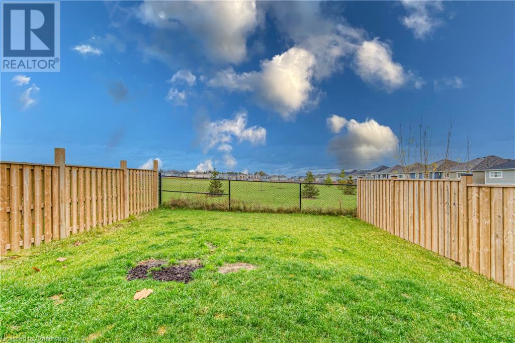 68 Ridge Road, Cambridge, Ontario  N3E 0C6 - Photo 4 - 40681583