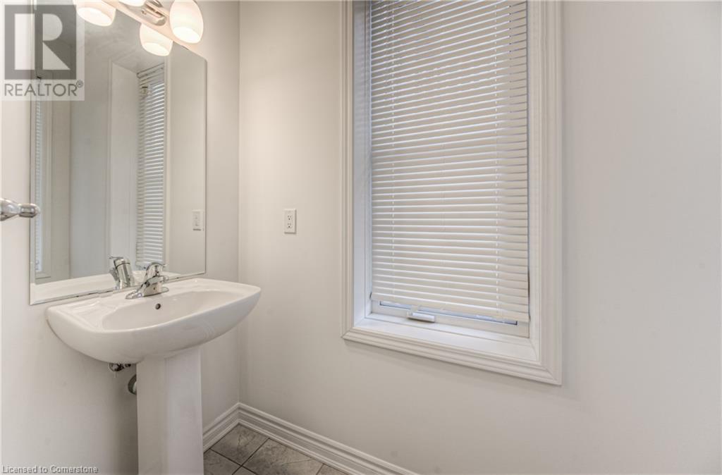 68 Ridge Road, Cambridge, Ontario  N3E 0C6 - Photo 6 - 40681583