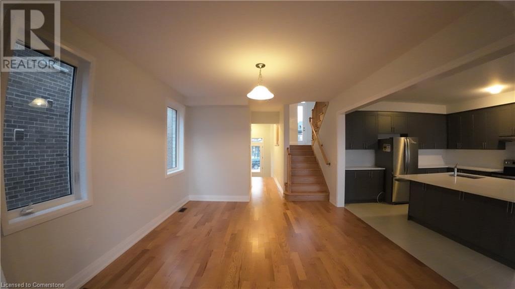 889 Knights Lane, Woodstock, Ontario  N4T 0P7 - Photo 4 - 40681409