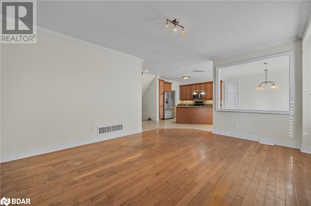 33 Collier Crescent, Angus, Ontario  L0M 1B5 - Photo 14 - 40681643