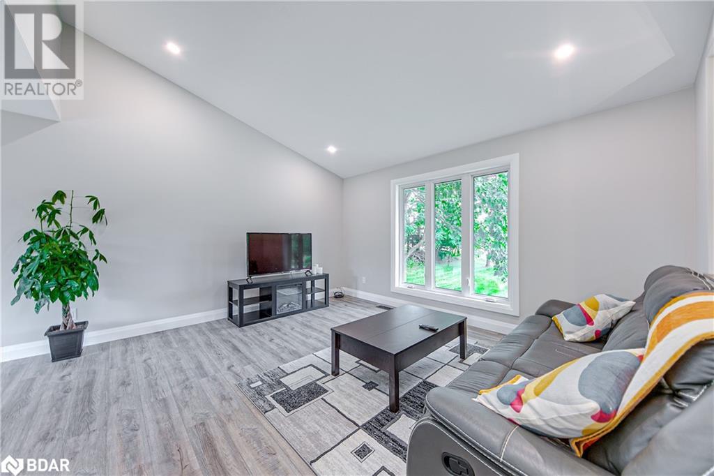 622 Scarlett Line, Hillsdale, Ontario  L0L 1V0 - Photo 10 - 40662285