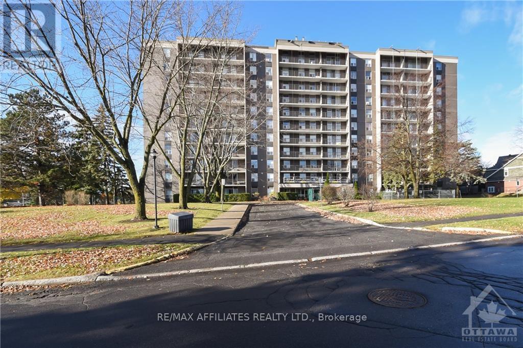 305 - 2400 Virginia Drive, Ottawa, Ontario  K1H 8L3 - Photo 2 - X10428226