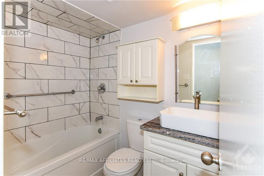 305 - 2400 Virginia Drive, Ottawa, Ontario  K1H 8L3 - Photo 23 - X10428226