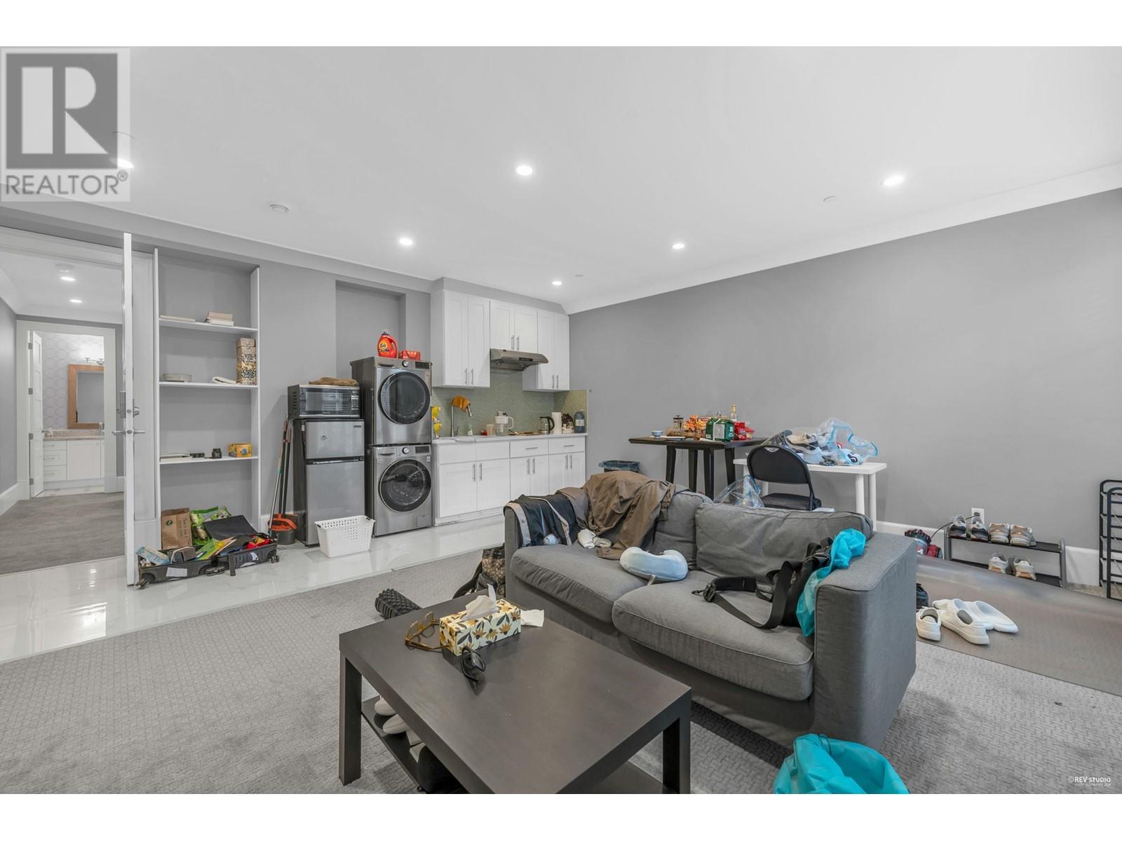 Listing Picture 30 of 38 : 2721 W 24TH AVENUE, Vancouver / 溫哥華 - 魯藝地產 Yvonne Lu Group - MLS Medallion Club Member