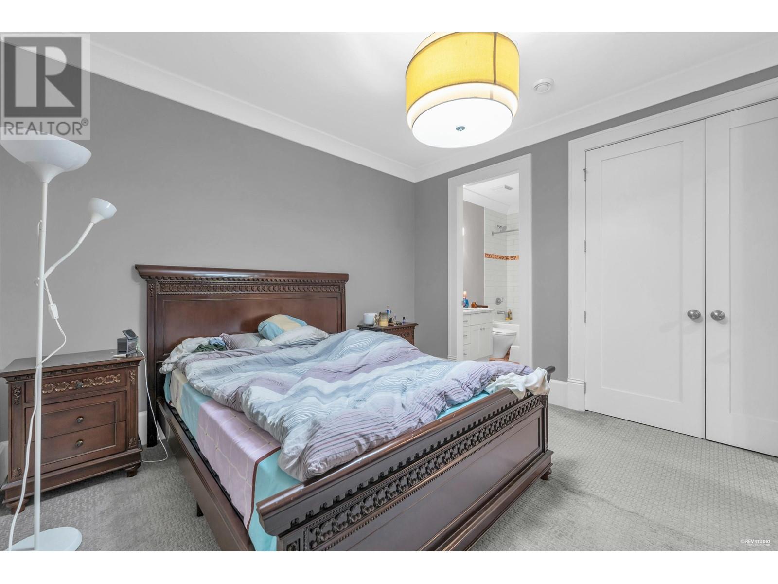 Listing Picture 31 of 38 : 2721 W 24TH AVENUE, Vancouver / 溫哥華 - 魯藝地產 Yvonne Lu Group - MLS Medallion Club Member