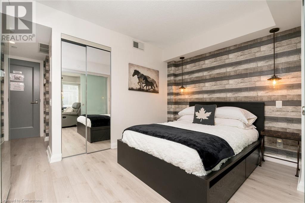 155 Yorkville Avenue Unit# 1012Toronto, Ontario  M5R 0B3 - Photo 25 - XH4180949