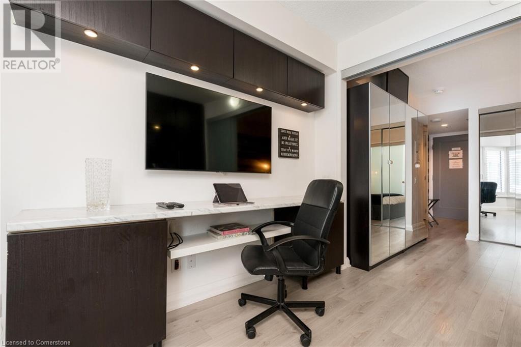 155 Yorkville Avenue Unit# 1012Toronto, Ontario  M5R 0B3 - Photo 41 - XH4180949