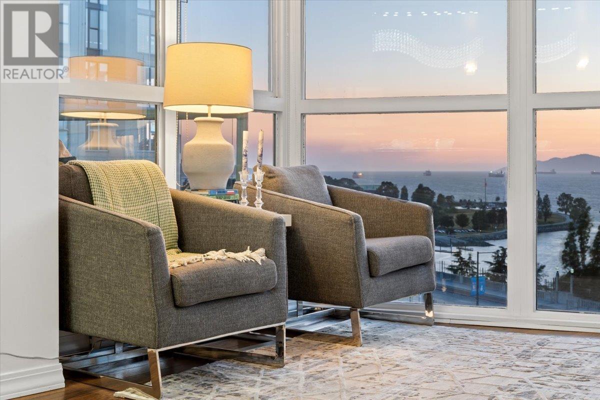 Listing Picture 6 of 18 : 1401 907 BEACH AVENUE, Vancouver / 溫哥華 - 魯藝地產 Yvonne Lu Group - MLS Medallion Club Member