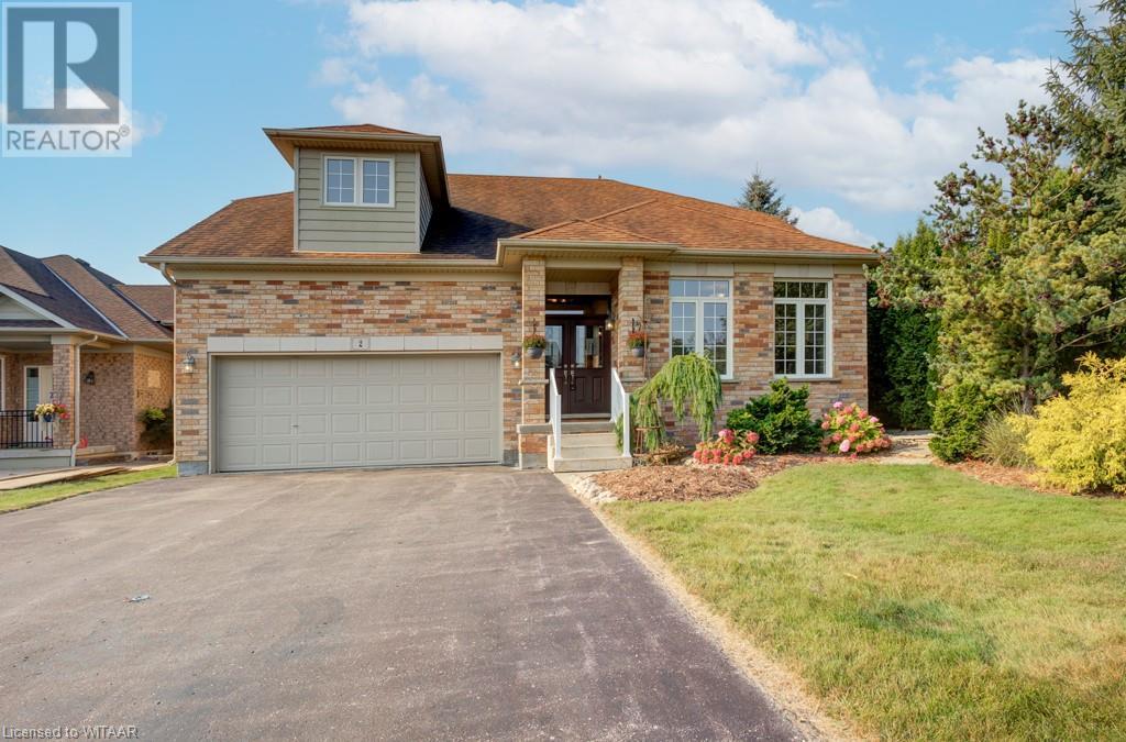 2 GREEN GABLE PLACE, Woodstock, Ontario
