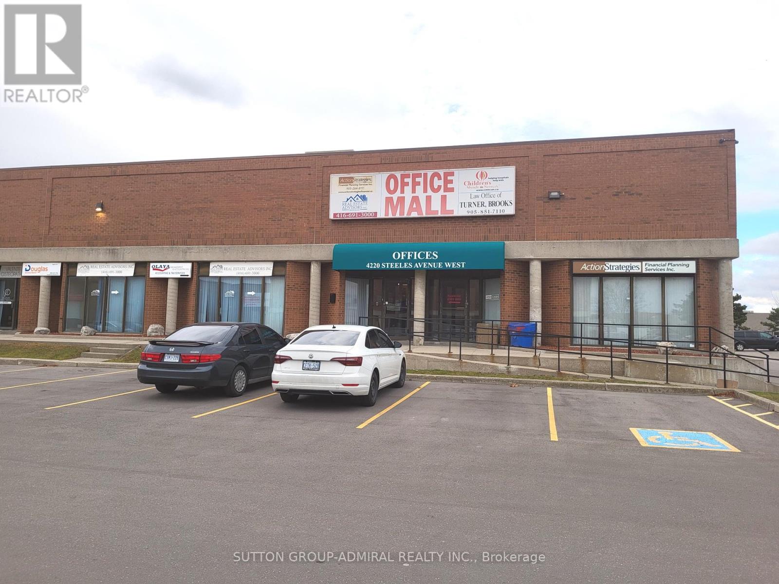 C12-C13 - 4220 Steeles Avenue W, Vaughan (Steeles West Industrial), Ontario  L4L 3S8 - Photo 2 - N11228280