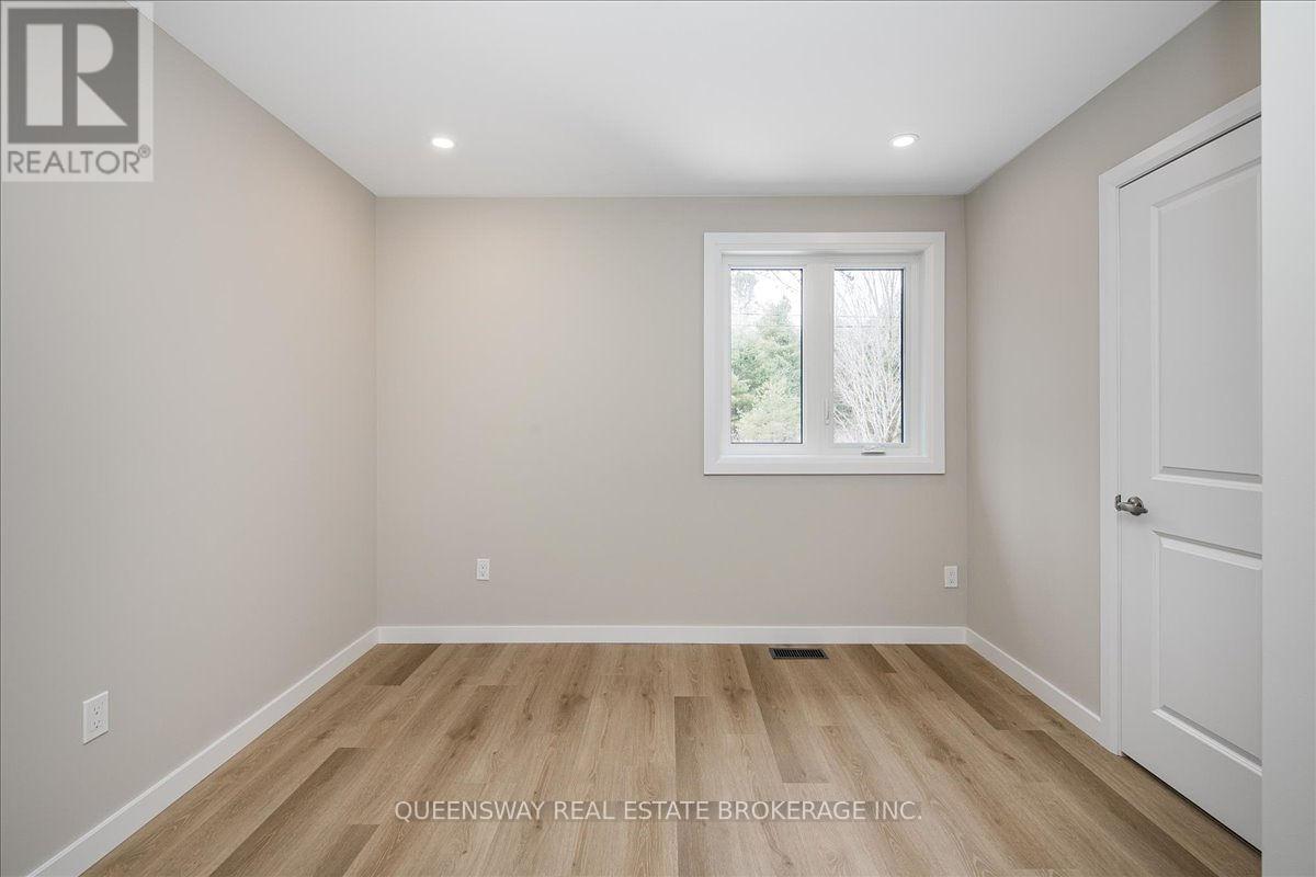 3229 25 Side Road, Innisfil, Ontario  L9S 2J7 - Photo 15 - N11215343