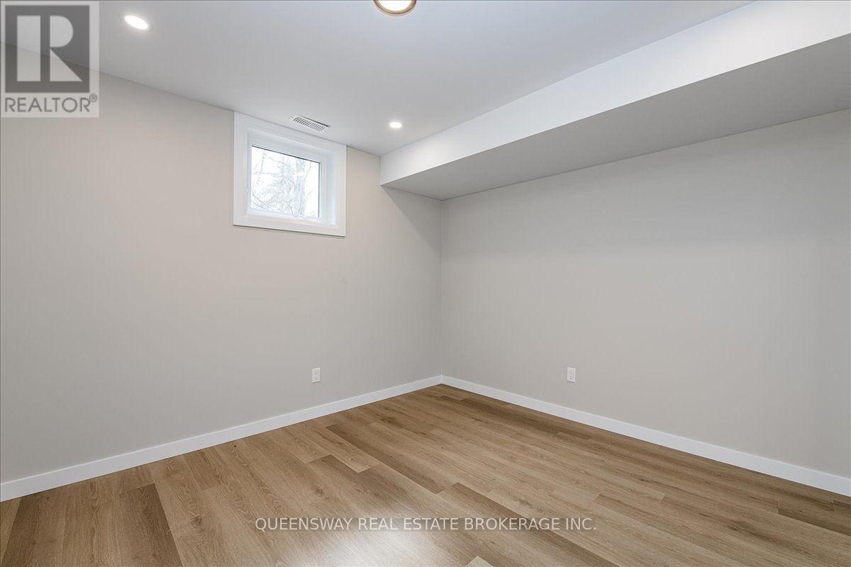 3229 25 Side Road, Innisfil, Ontario  L9S 2J7 - Photo 19 - N11215343