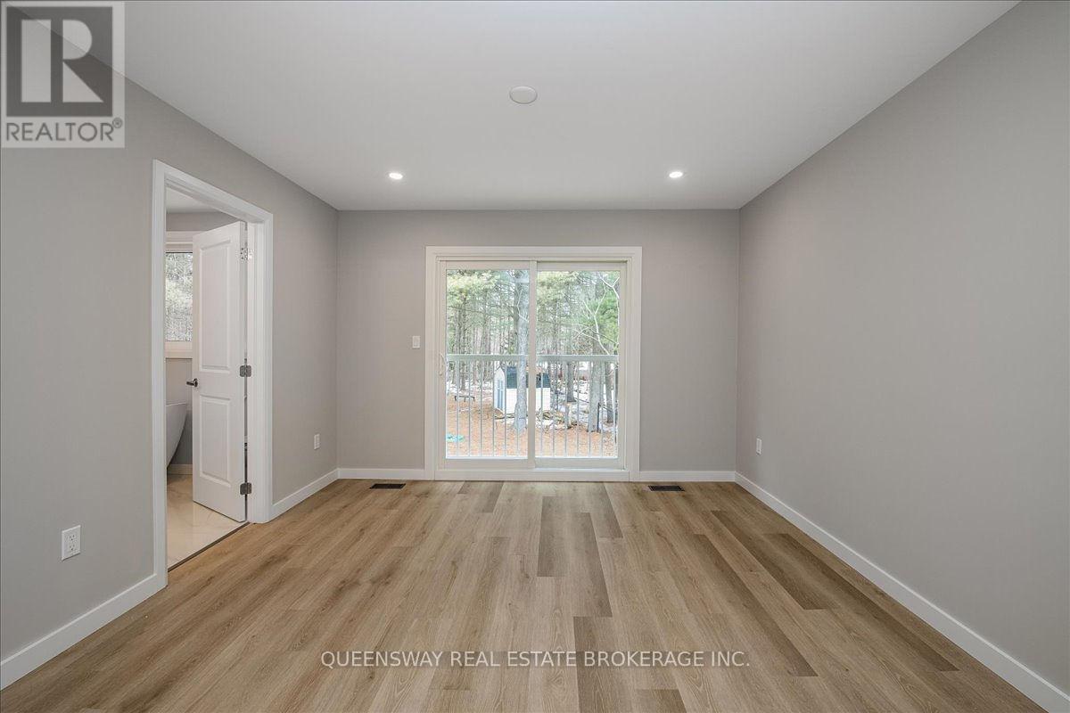 3229 25 Side Road, Innisfil, Ontario  L9S 2J7 - Photo 9 - N11215343