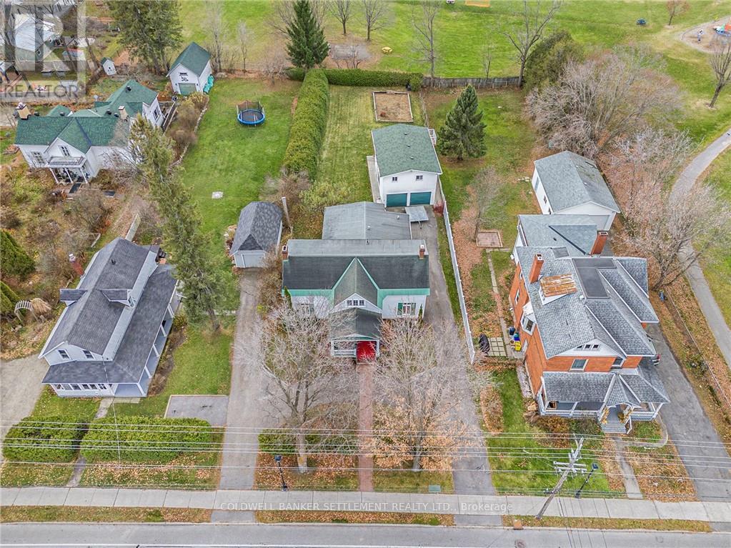 Property at 68 WILSON STREET W image 4