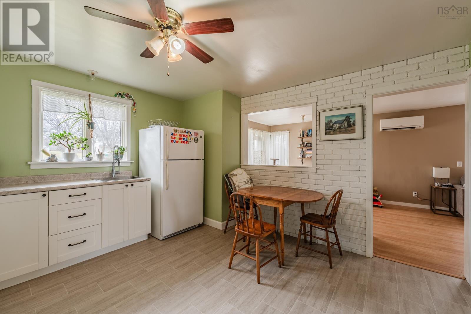 3353 Highway 1, Belliveaus Cove, Nova Scotia  B0W 1J0 - Photo 8 - 202427437