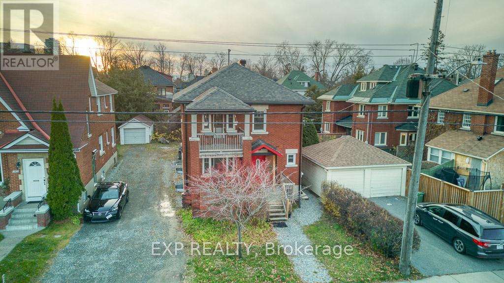 448 HOLLAND AVENUE Ottawa