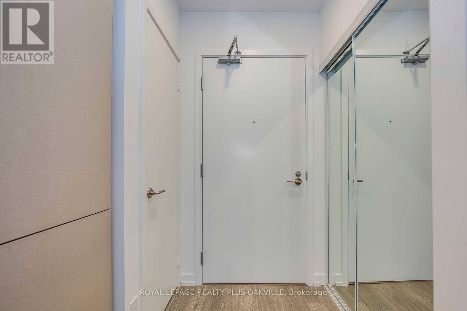 2320 - 19 Western Battery Road, Toronto, Ontario  M6K 0E3 - Photo 6 - C11427401