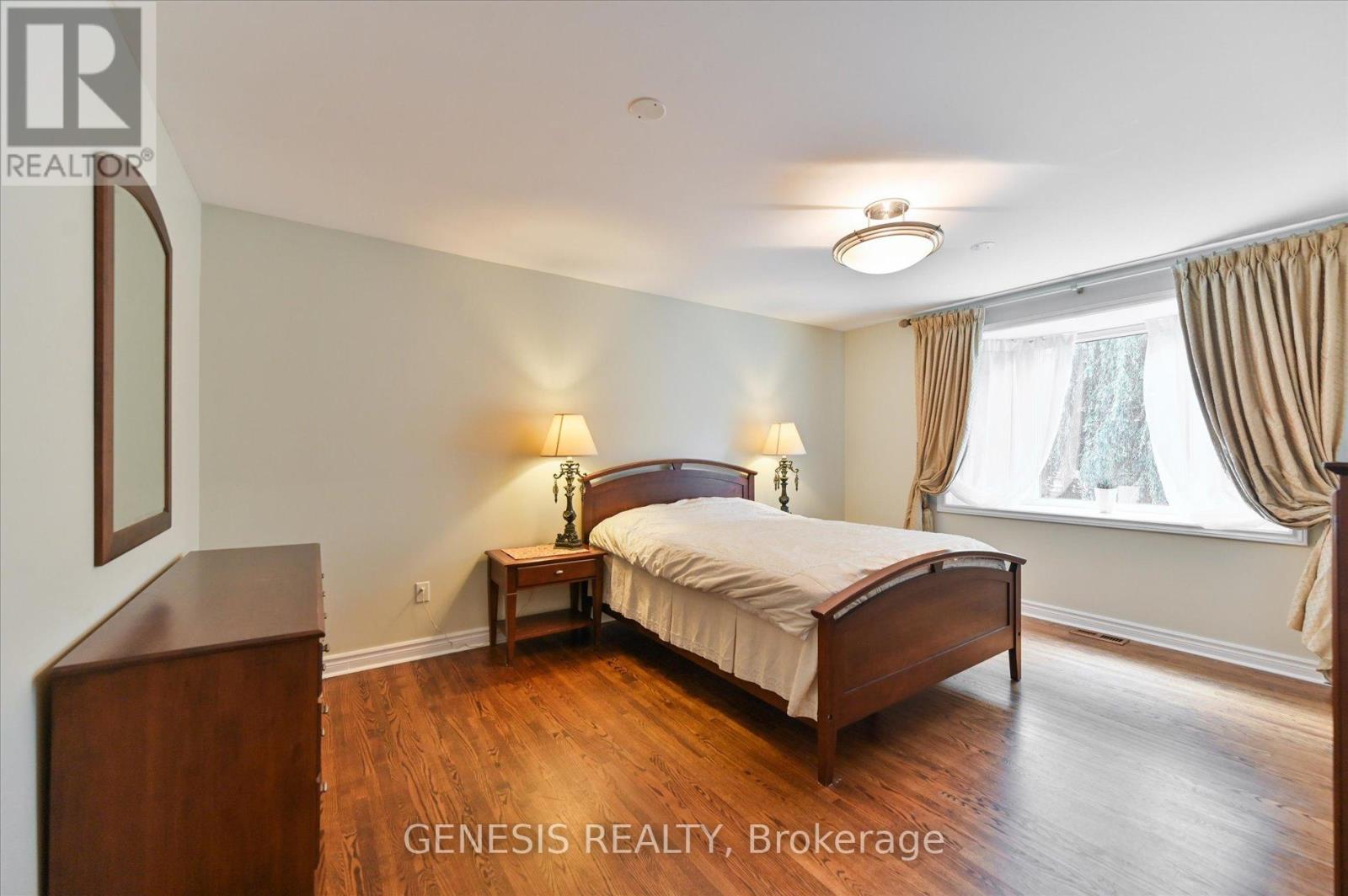 3 Troon Court, Toronto, Ontario  M2P 1N4 - Photo 16 - C11429251